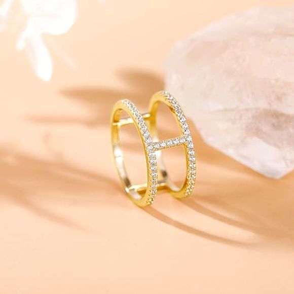 Dazzling Elegance: Stackable 14k Gold, Silver, Rose Gold Rings - Picture 2 of 3